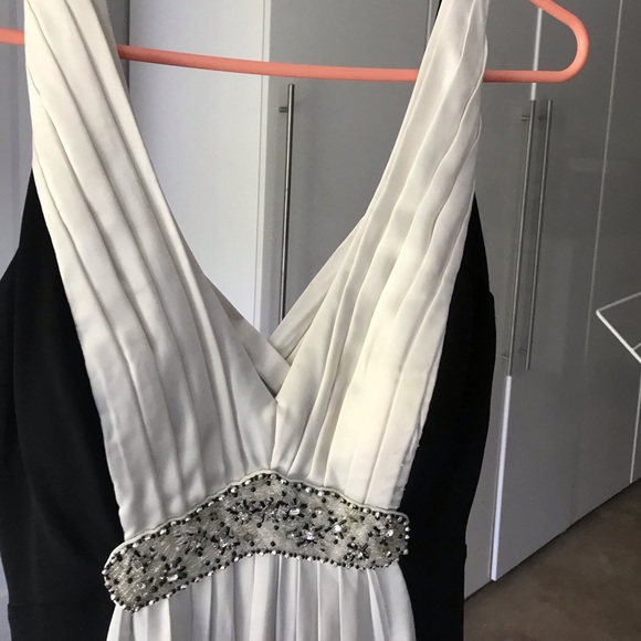 Long Dress - Picture 2 of 2